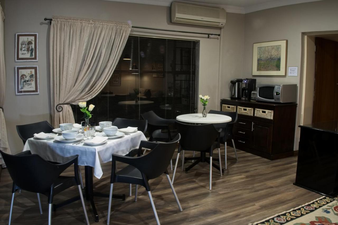 Rest-A-While Guest House - פרטוריה מראה חיצוני תמונה